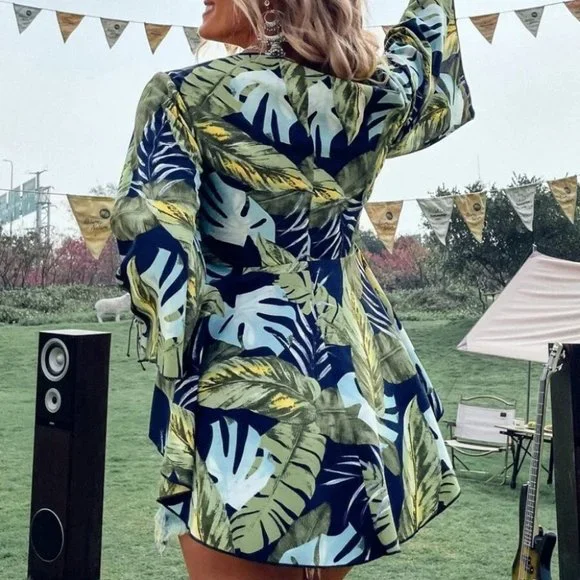 Boho Tropical Print Knot Front Blouse Top - Picture 5 of 5